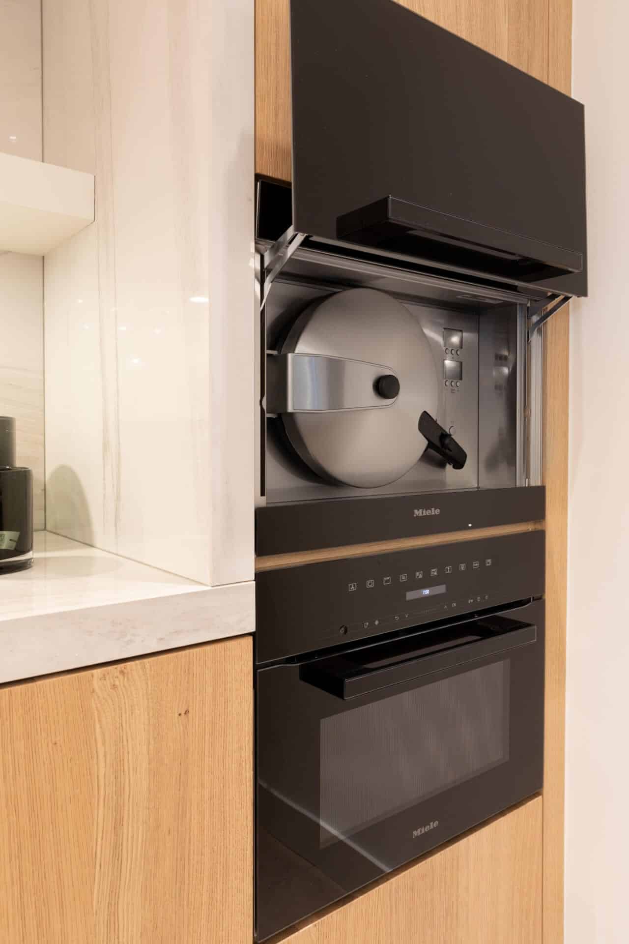 Robuuste eikenhouten keuken miele apparatuur 2