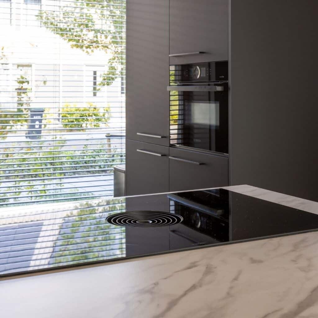 Moderne keuken met hoekopstelling in Woudenberg 4