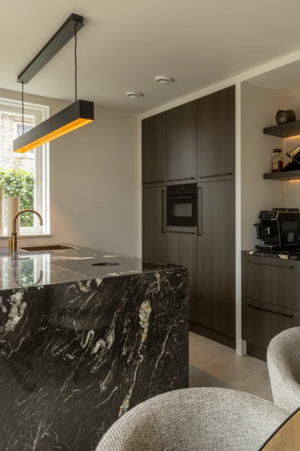 Van Ginkel Keukens schiereiland nieuwbouwwoning desktop