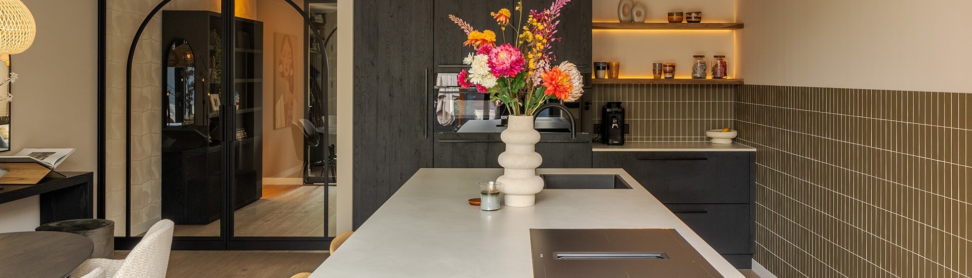 warme kleuren keukentrends 2026 (1) (1)