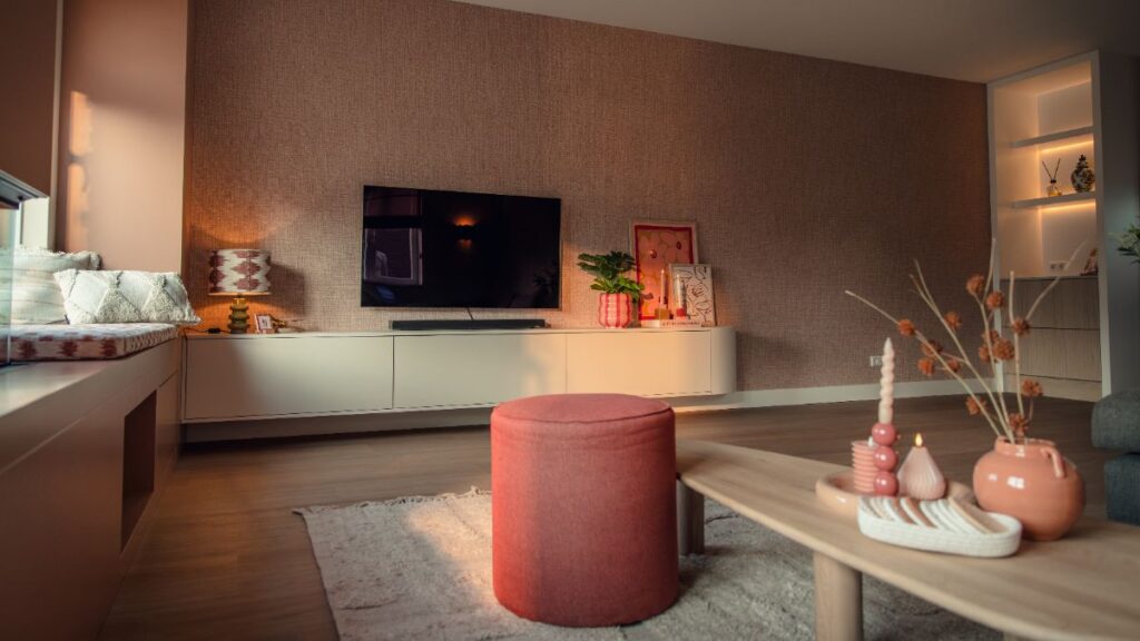 Warmroze leefkeuken met een vleugje Japandi7